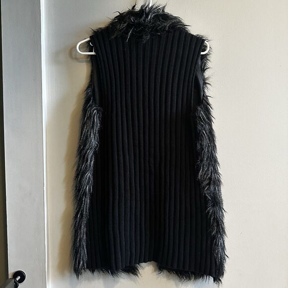 Adrianna Papell Women's Black Faux Fur Sweater Vest Size Small Holiday Party - Picture 6 of 11